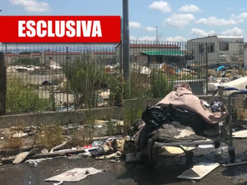 Roma, nell'"inferno" del campo rom tra roghi tossici e faide interne