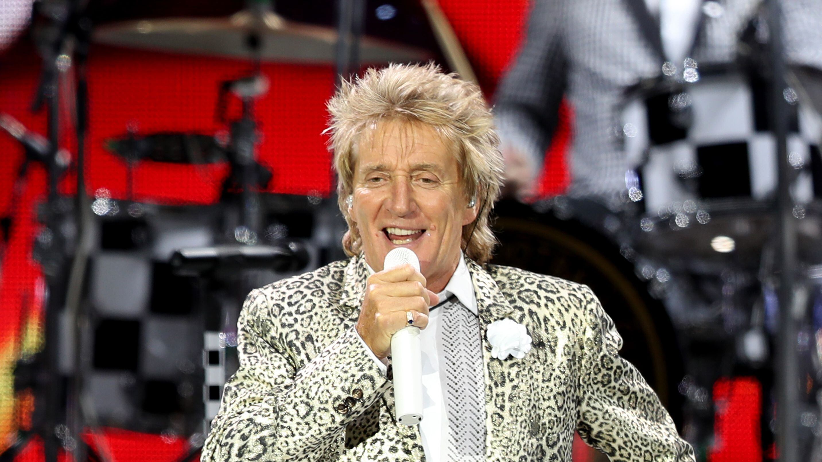 Rod Stewart è guarito dal cancro