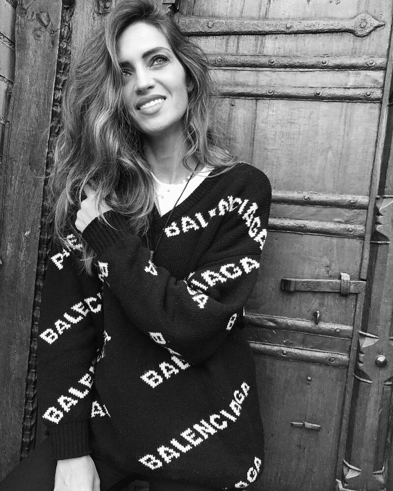 Lady Casillas amata sui social: gli scatti di Sara Carbonero 8