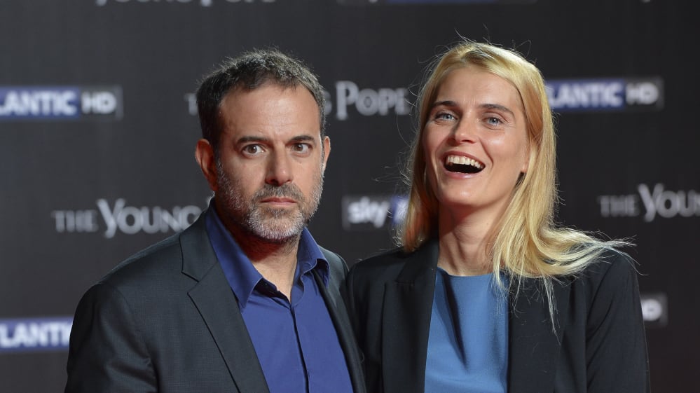 La scintilla sul set, le nozze green, lo scandalo molestie: la storia d'amore tra Fausto Brizzi e Claudia Zanella