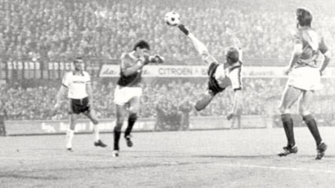 Quella volta che annullarono il gol più bello di Rummenigge