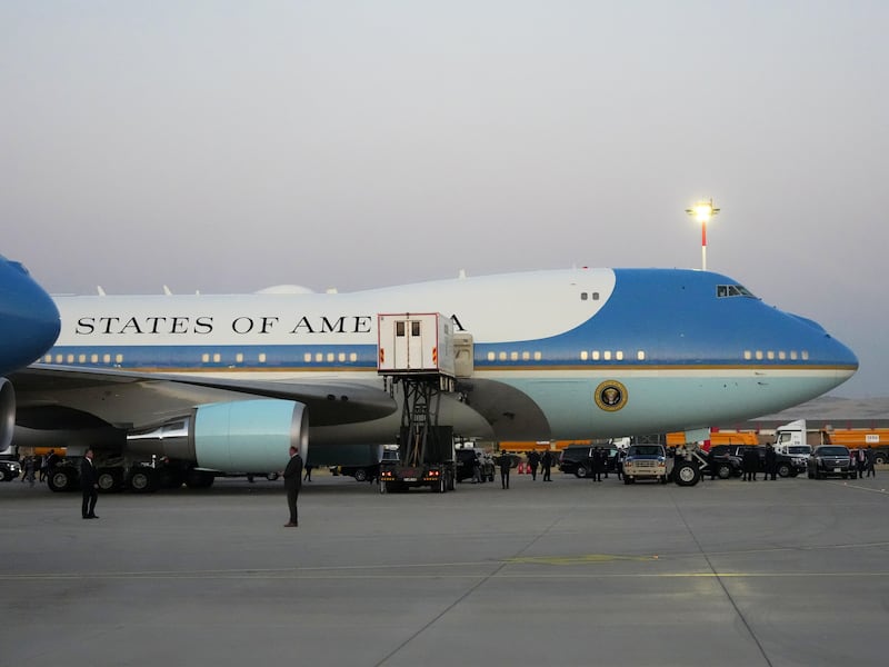 “Gli iraniani sapevano dove alloggiava”. Le rivelazioni sui piani di Teheran per colpire Trump ad Ankara