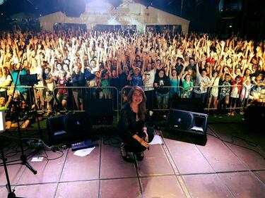 Cristina D'Avena, un'estate di concerti per l'Italia 7