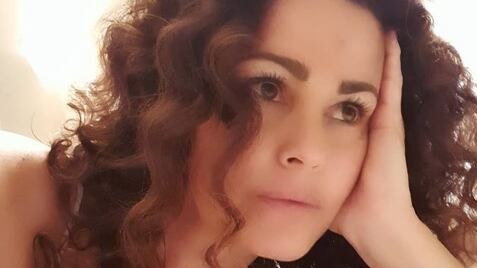 Samantha De Grenet e la sexy buonanotte che fa impazzire i fan