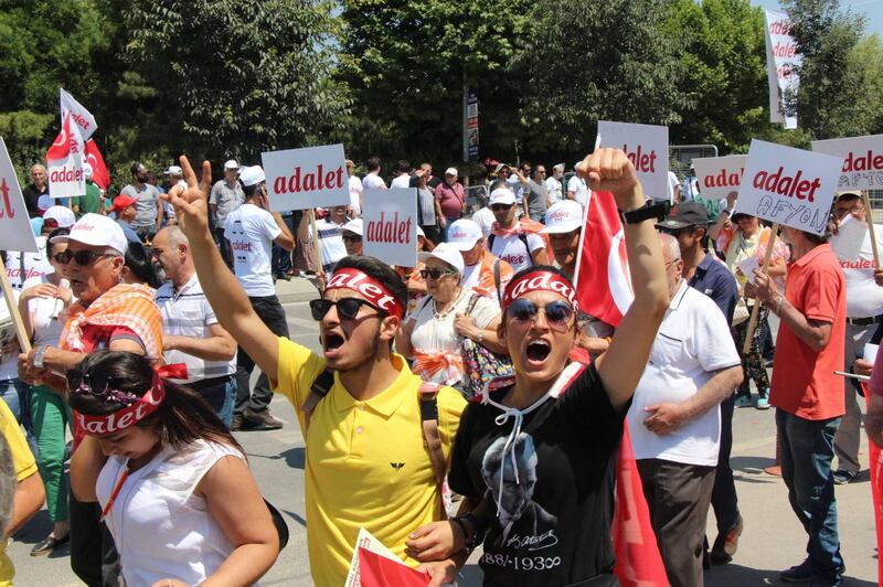 Istanbul, la marcia per la giustizia in Turchia 15