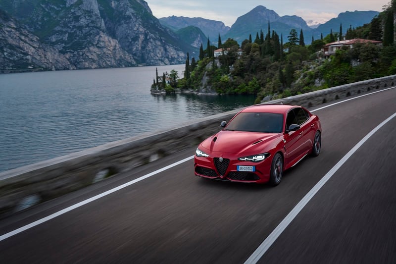 Foto copertina Alfa Romeo Giulia Quadrifoglio 2023