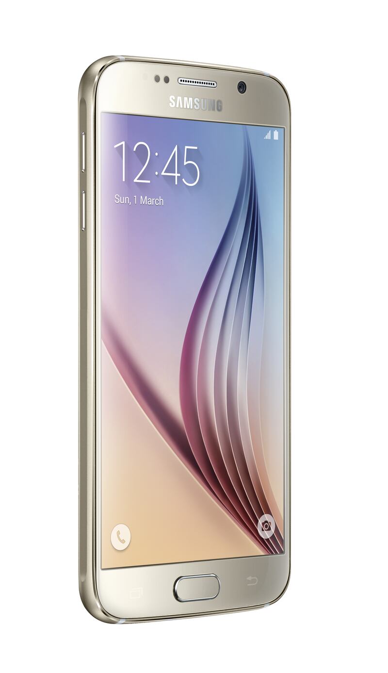 Ecco i nuovi Galaxy S6 e Galaxy S6 edge 6