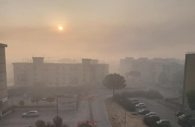 Terra dei fuochi, la nube tossica sul centro abitato 4