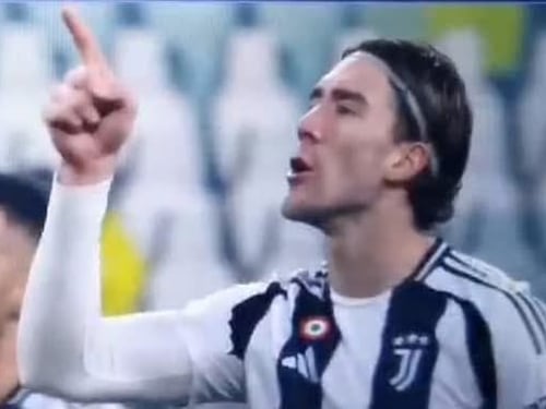 "Fenomeni", "Uomo di m..". Cosa è successo tra Vlahovic e la curva della Juve