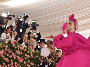 Al Met Gala, Ledy Gaga è come una matrioska 11