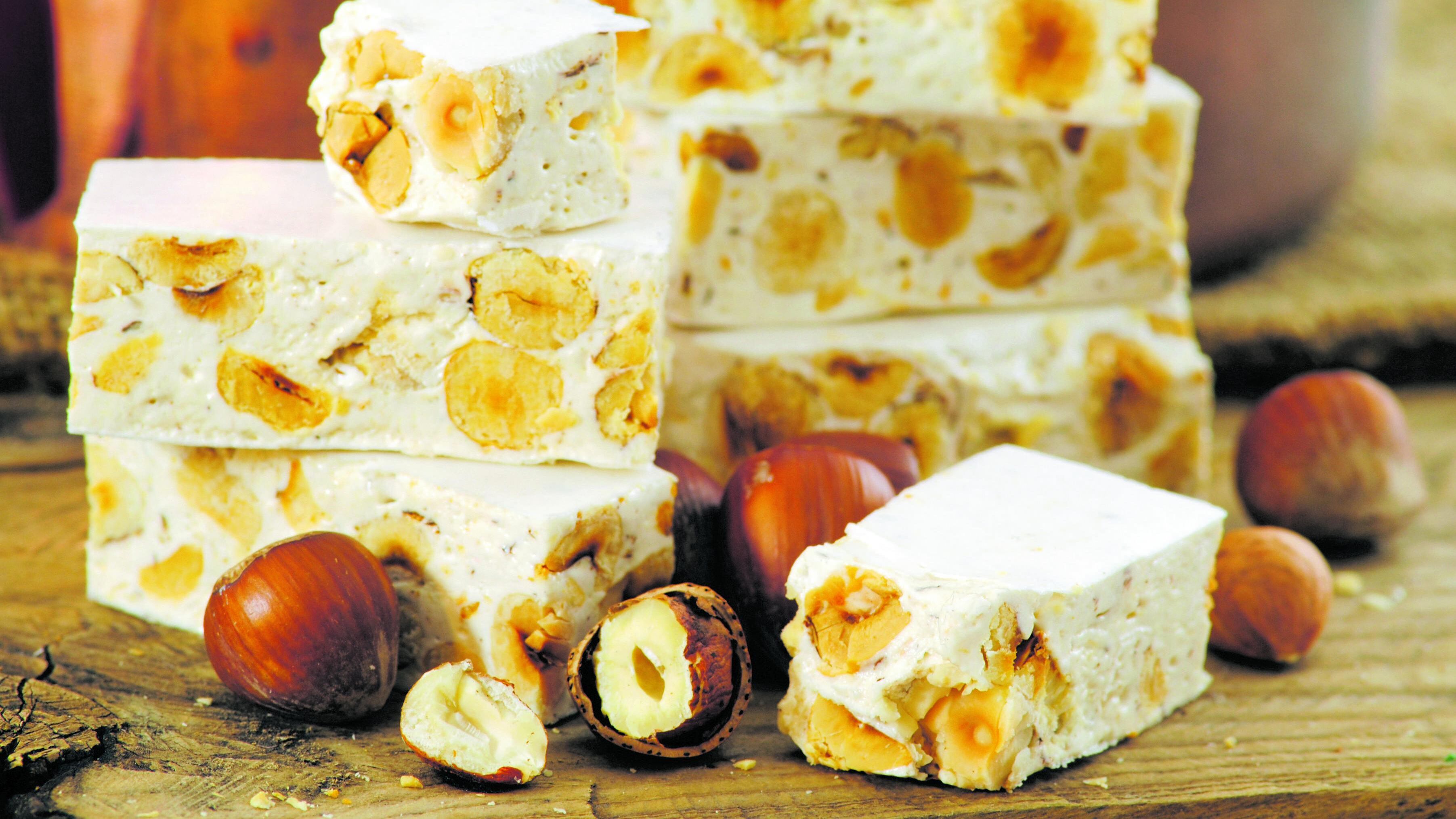 Mostarda e tortelli, ma è il torrone il re sulla tavola fin dal Medioevo