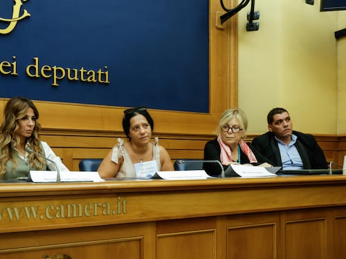 Il cuore “bruciato” di Domenico commuove il Parlamento