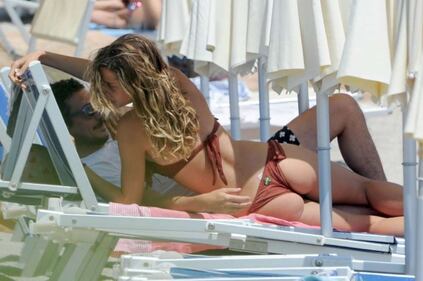 Ludovica Frasca sexy e dolce: gli occhi azzurri che stregano Luca Bizzarri 4