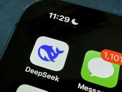 Ciclone DeepSeek, tutto sulla ChatGpt cinese che sta facendo crollare i giganti tech di Wall Street