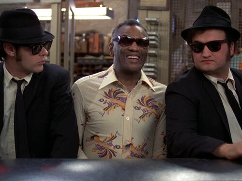 "The Blues Brothers" e gli altri film disponibili stasera in tv