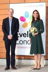 Kate Middleton e il Principe William con i bimbi in ospedale: foto 10