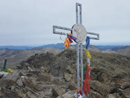 In Francia vincono i laicisti: via le croci dalle vette dei Pirenei