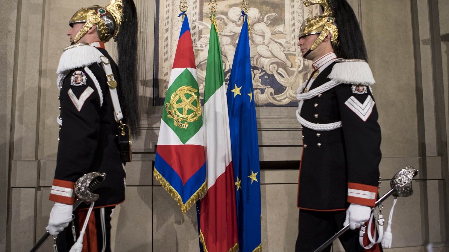 Quell'inutile cerimonia delle consultazioni momento di gloria dei peones senza voti