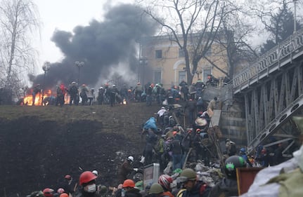 Morti e feriti, non si fermano le violenze 12