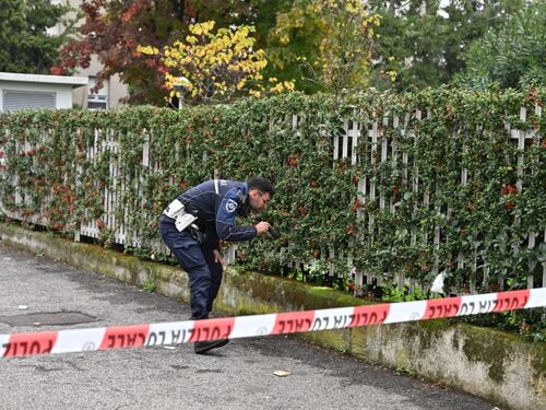 Donna accoltellata a Milano