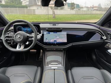 Mercedes Classe E 53 AMG Hybrid: la gallery della super berlina da 612 CV 15