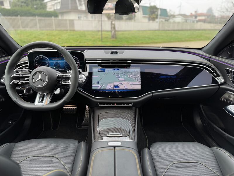 Mercedes Classe E 53 AMG Hybrid: la gallery della super berlina da 612 CV 15