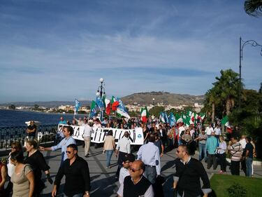 Fratelli d'Italia a Reggio Calabria: "Basta immigrati" 2
