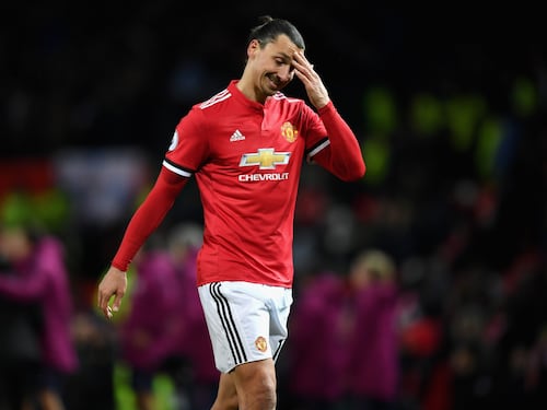Derby di Manchester, Guardiola provoca Ibra: "Parli tanto, ti muovi poco". Poi scoppia la rissa