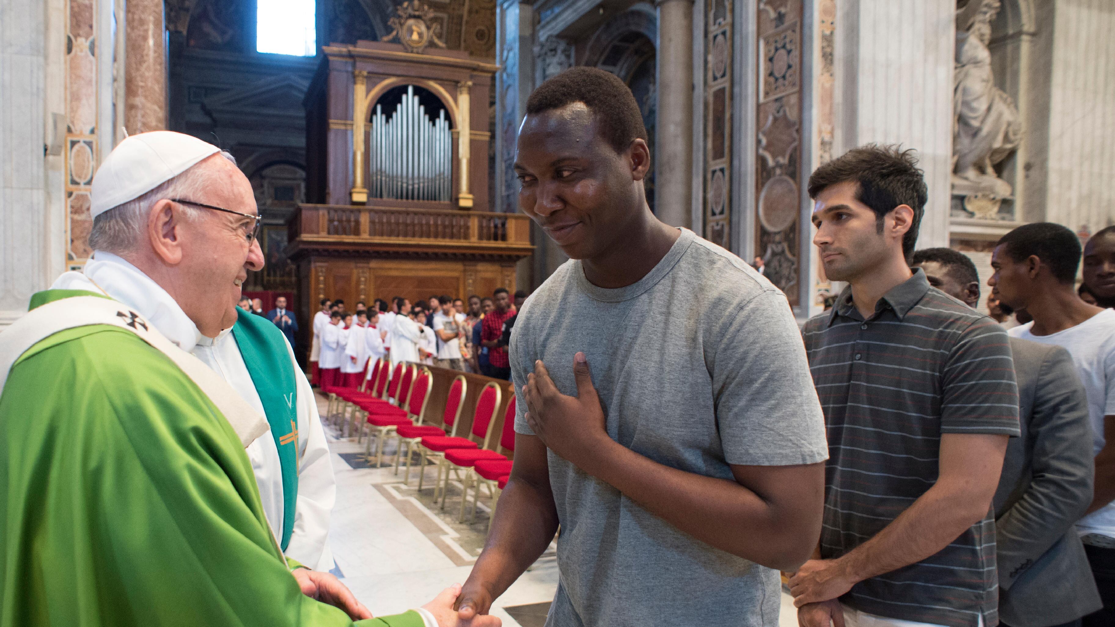 Centonovanta migranti in cammino per incontrare Papa Francesco
