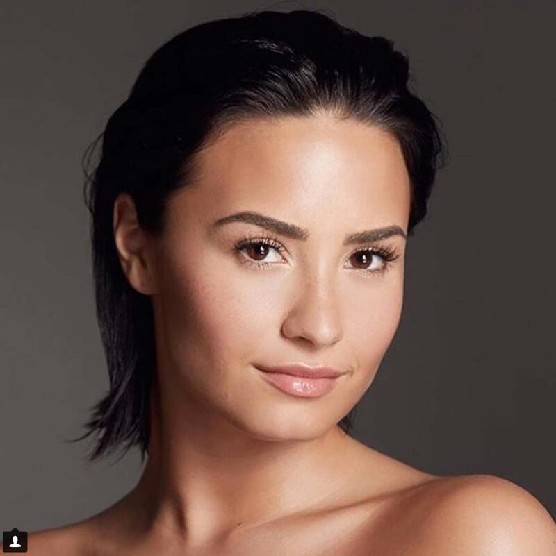 Demi Lovato e Taylor Swift su Instagram, foto 17