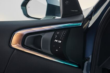 BMW X3 2025: guarda la gallery del SUV premium diesel 15