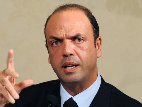 Alfano ammicca a Fi: "Berlusconi ci raggiunga"