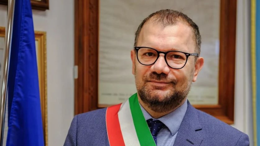 Matera, il campo largo fa crac: si dimette il sindaco 5s Bennardi