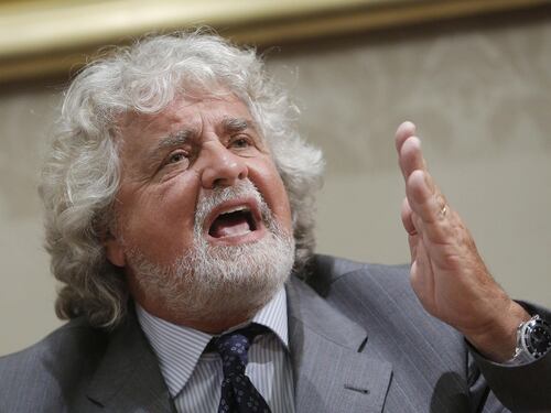 Grillo torna all'attacco: "Mps cuore della peste rossa"