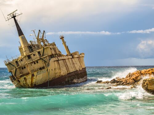 Il vecchio, il mare e il Male (che vuole sommergerci)