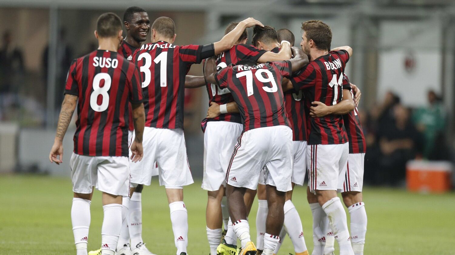 Il Milan riparte in Europa dalle sue città «sante» Atalanta-Rooney e Lazio-Balotelli, che rivali
