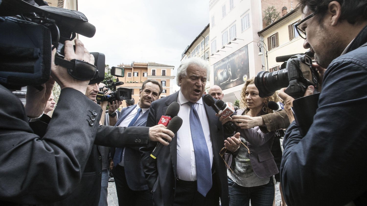 Verdini manda in tilt il Pd: è scontro sulla condanna per corruzione