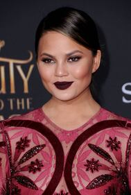 Chrissy Teigen, le foto 31