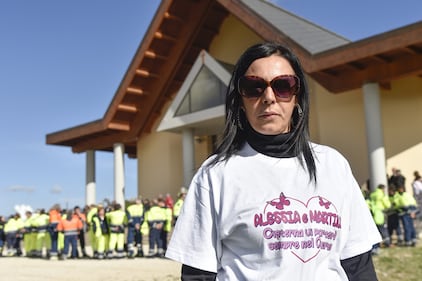  Latina, i funerali di Alessia e Martina Capasso 8