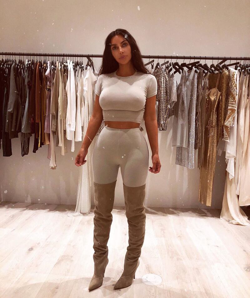Kim Kardashian mozzafiato su Instagram: foto 1