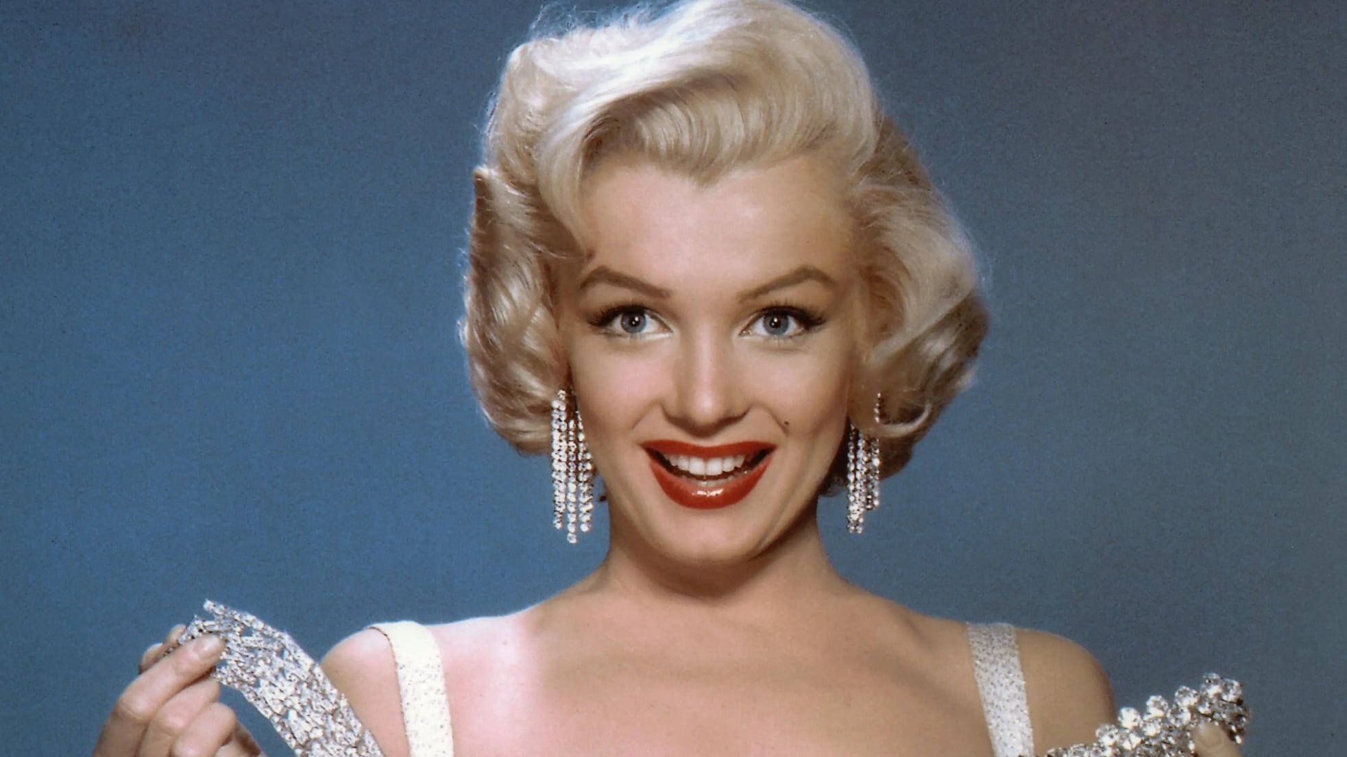 "Suicidio o omicidio? No, errore medico". Un libro ribalta le tesi su Marylin Monroe