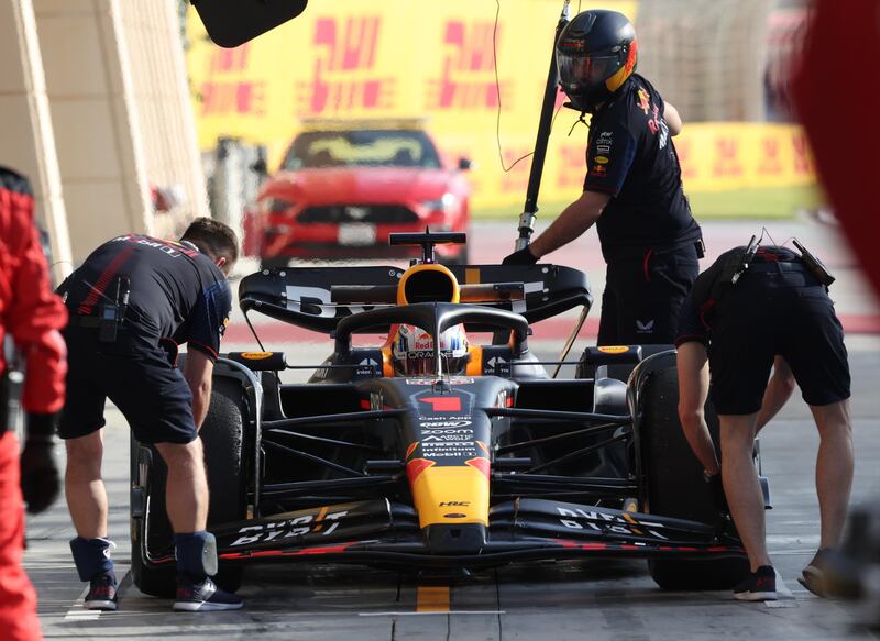 Formula 1, primo giorno di test in Bahrain: le immagini più belle 11
