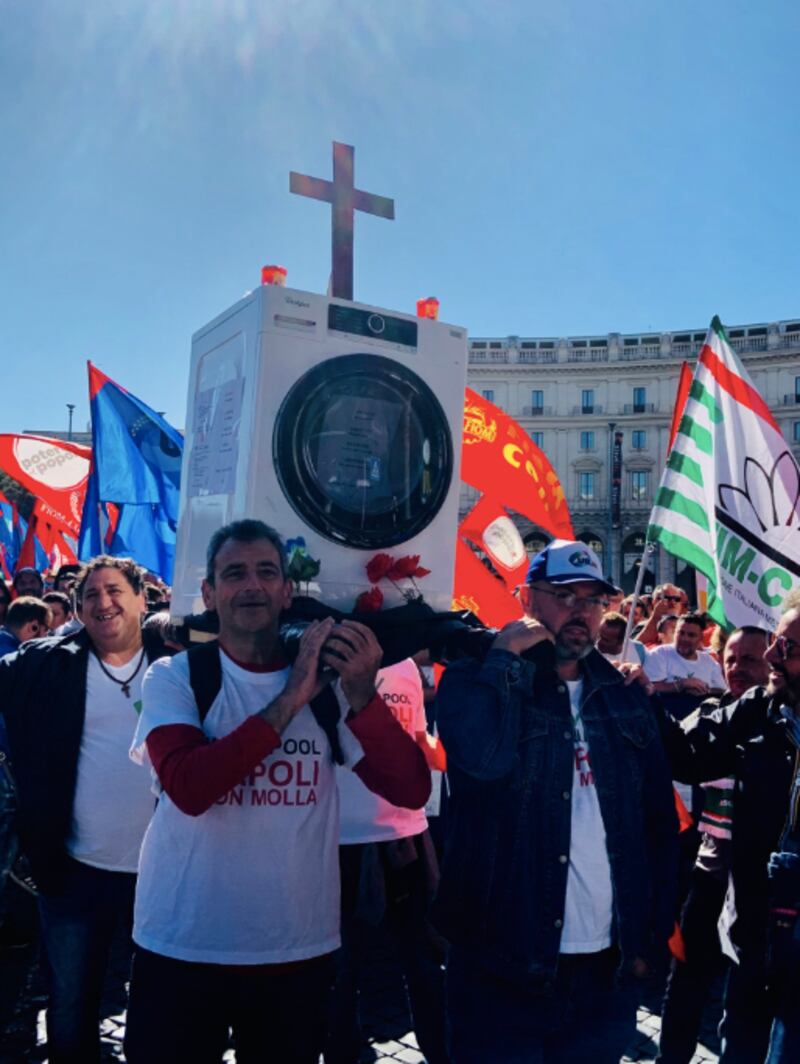 Whirlpool Napoli, lo sciopero degli operai 3
