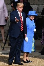 Regina Elisabetta II, le foto dell'incontro con Trump 10