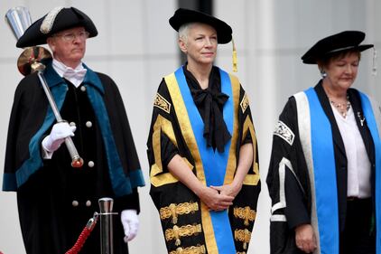 Annie Lennox, le foto della cantante 7
