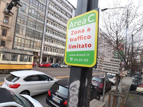 Bilancio, battaglia per bloccare Area C