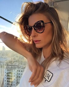 Martina Colombari, topless a Ibiza 33