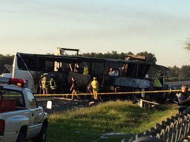 USA, scontro fra tir e bus, morti 9 studenti, almeno 32 feriti 2