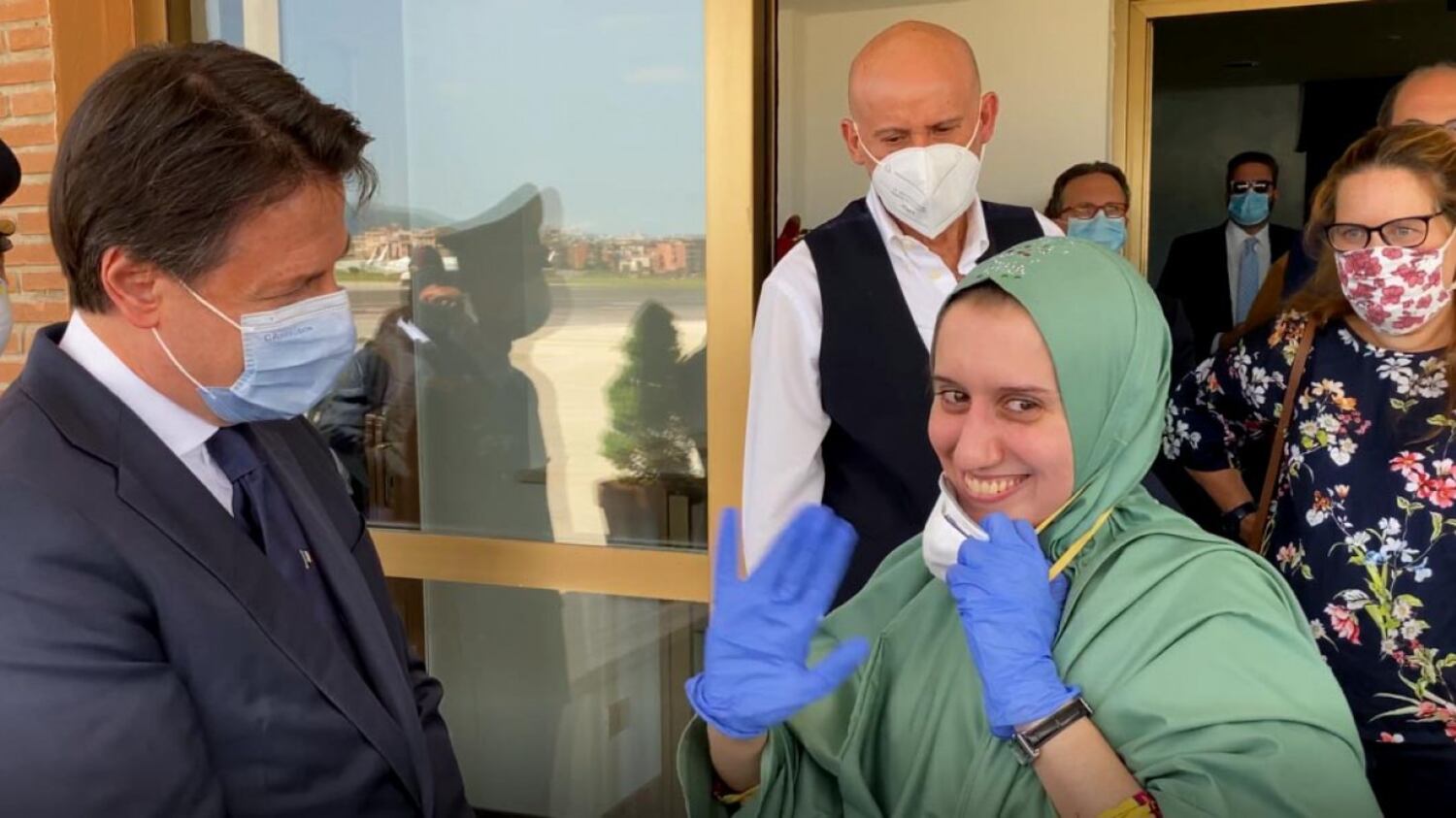Silvia racconta Aisha. "Sequestro? Segno di Dio. Il velo simbolo di libertà"