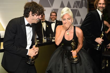  Oscar 2019, l'eleganza di Lady Gaga 2